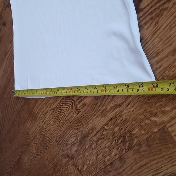 (S-M) Under Armour HeatGear Semi-Fitted Top Breast Cancer 'Power in Pink' - Picture 5 of 10